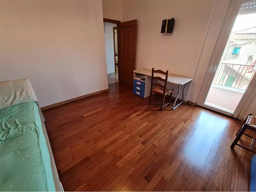 Immagine 22 di Appartamento in vendita  a Ancona