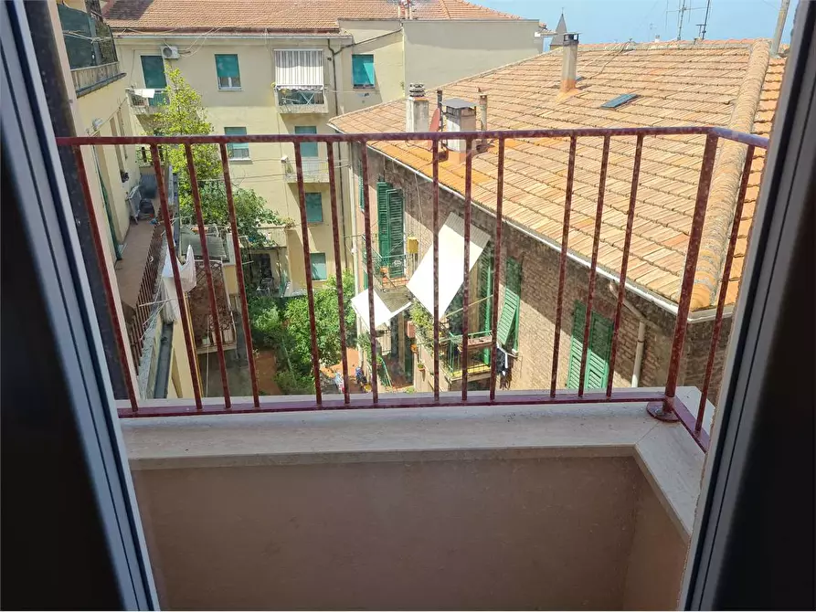 Immagine 23 di Appartamento in vendita  a Ancona