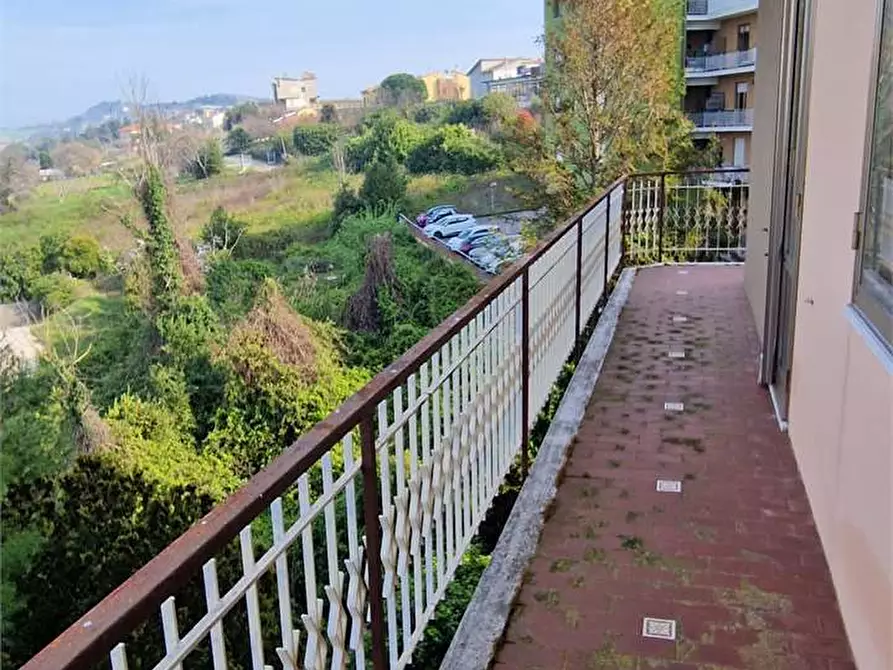 Immagine 17 di Quadrilocale in vendita  in COLLEVERDE 45/B a Ancona