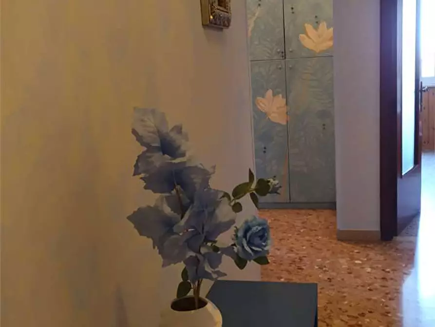 Immagine 8 di Trilocale in vendita  in Ungheria 127 a Osimo