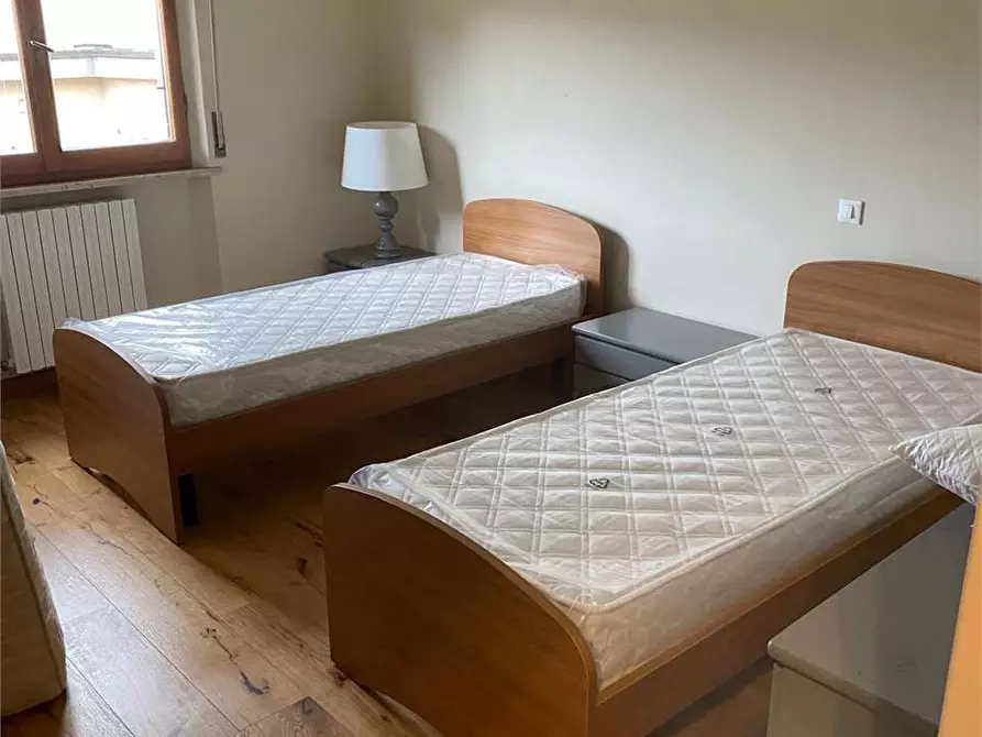 Immagine 7 di Appartamento in affitto  a Ancona