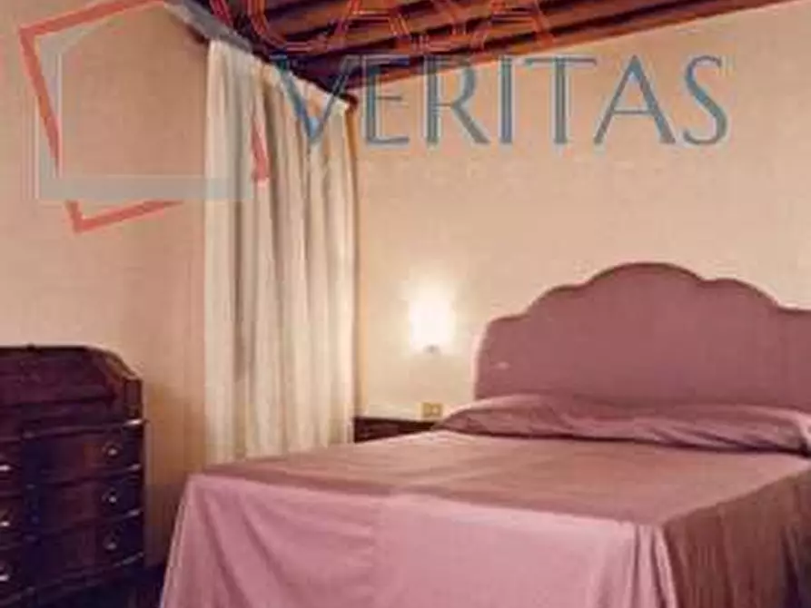 Immagine 3 di Bilocale in vendita  in SAN MARCO a Venezia