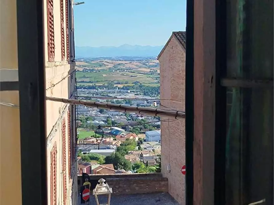 Immagine 1 di Casa indipendente in vendita  a Castelfidardo