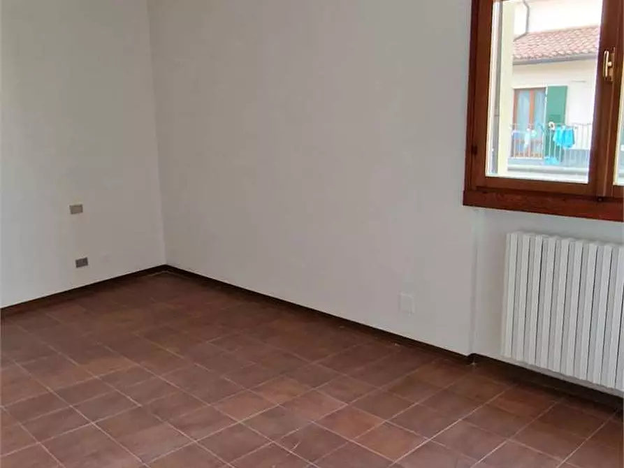 Immagine 8 di Quadrilocale in vendita  in matteotti 117 a Ancona