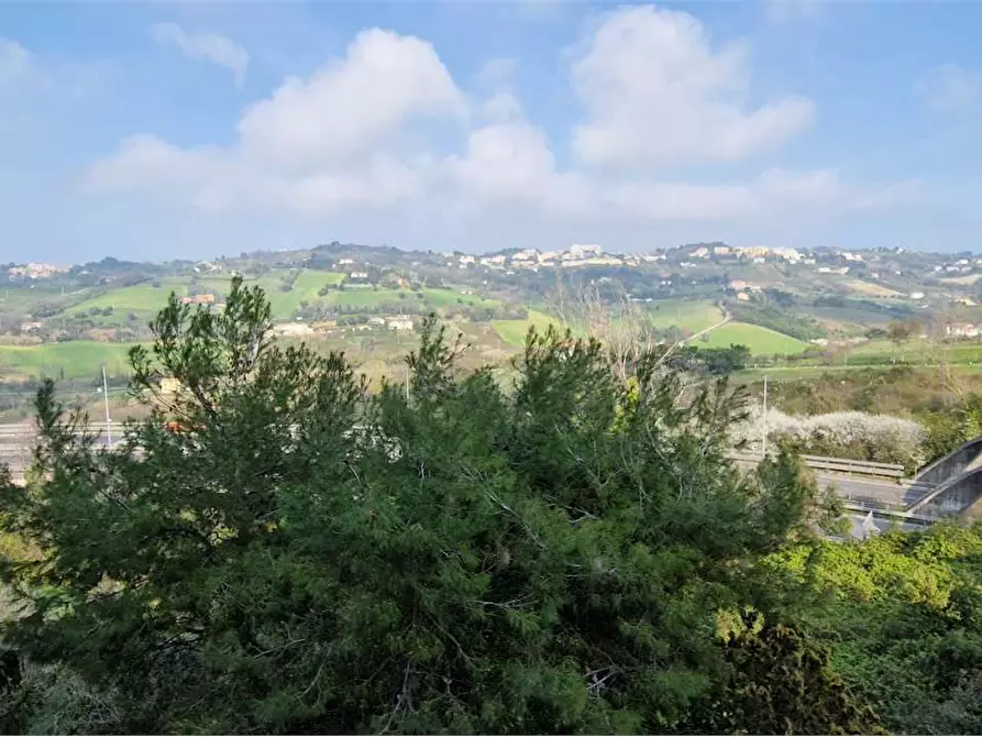 Immagine 18 di Quadrilocale in vendita  in COLLEVERDE 45/B a Ancona