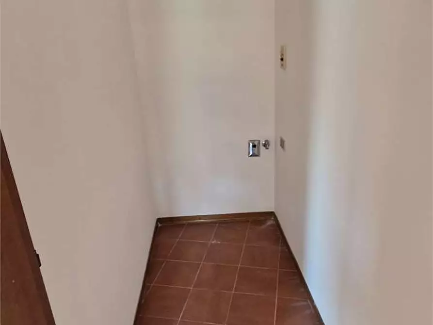 Immagine 16 di Quadrilocale in vendita  in matteotti 117 a Ancona
