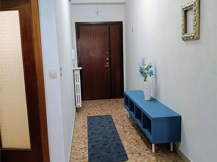 Immagine 4 di Trilocale in vendita  in Ungheria 127 a Osimo