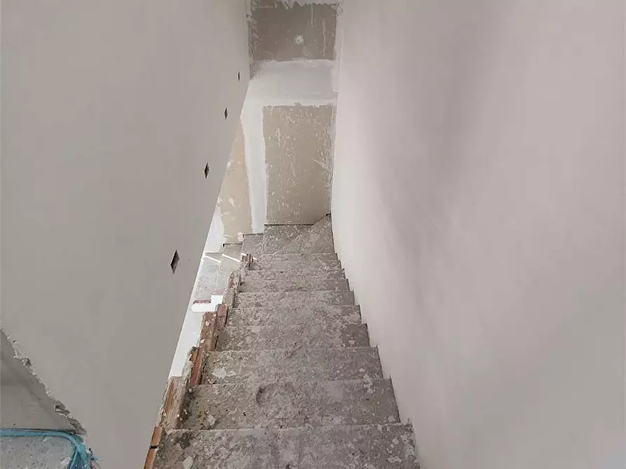 Immagine 18 di Villa in vendita  a Osimo