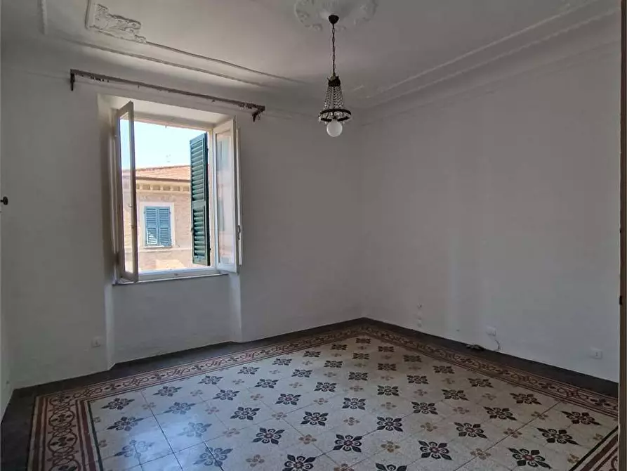 Immagine 11 di Quadrilocale in vendita  in Via Volturno  6 a Ancona