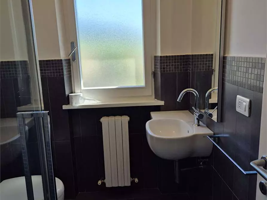 Immagine 18 di Casa bifamiliare in vendita  a Ancona