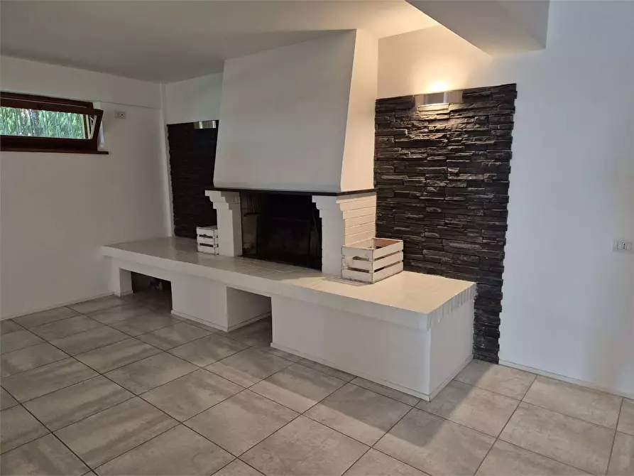 Immagine 21 di Casa bifamiliare in vendita  a Ancona
