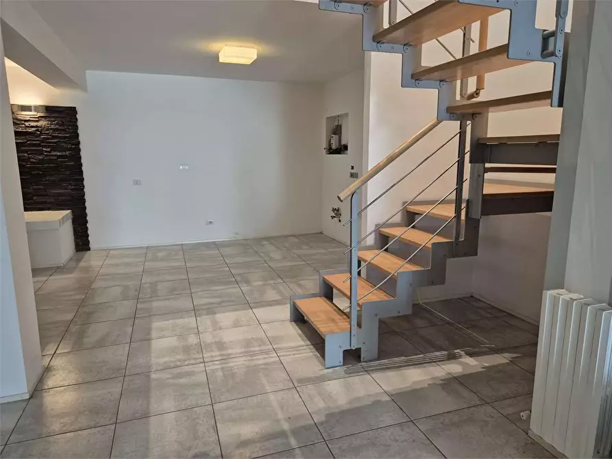 Immagine 22 di Casa bifamiliare in vendita  a Ancona