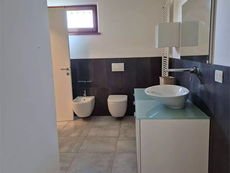 Immagine 26 di Casa bifamiliare in vendita  a Ancona