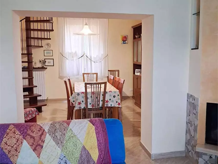 Immagine 6 di Casa indipendente in vendita  a Ancona