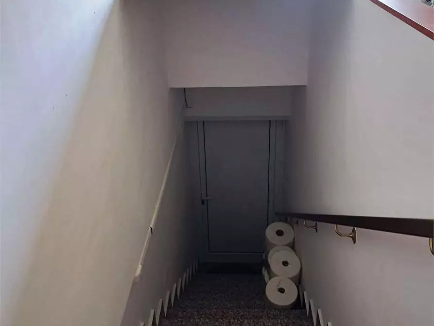 Immagine 11 di Casa indipendente in vendita  a Ancona