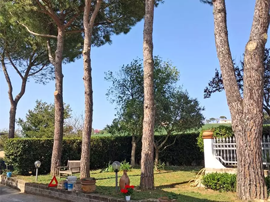 Immagine 14 di Casa indipendente in vendita  a Ancona