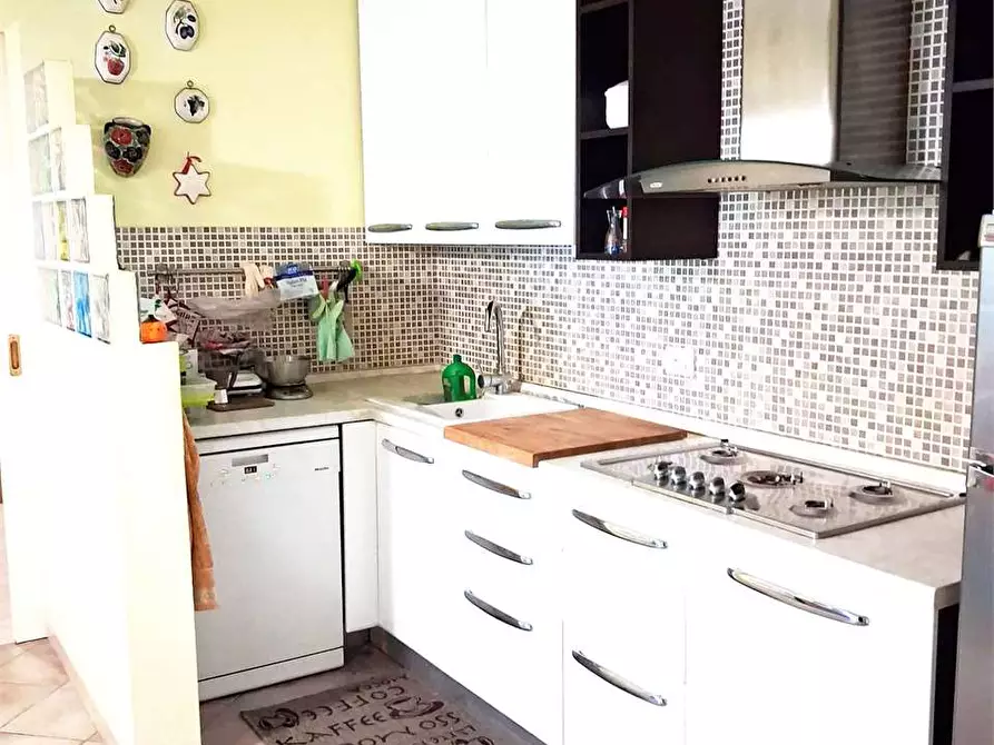 Immagine 18 di Casa indipendente in vendita  a Ancona