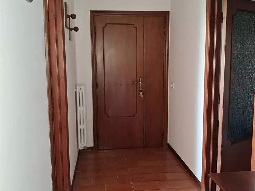 Immagine 26 di Casa indipendente in vendita  a Ancona