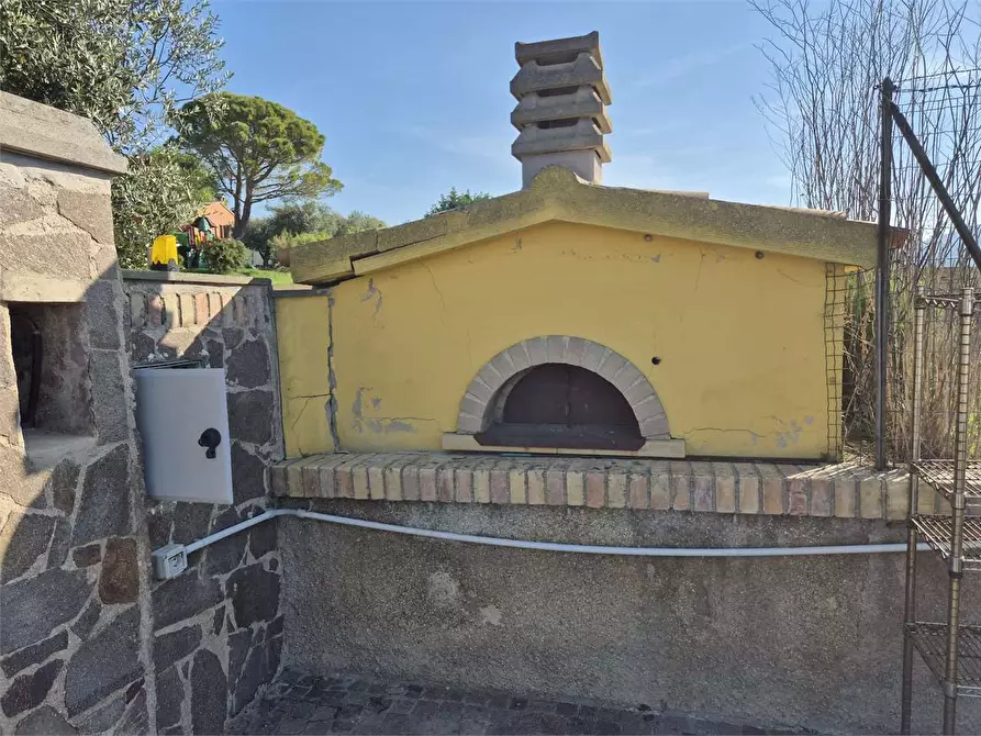 Immagine 41 di Villa in vendita  a Ancona