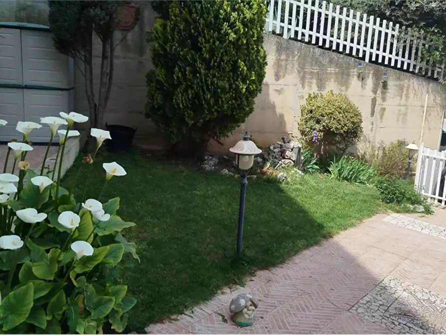 Immagine 6 di Appartamento in vendita  a Castelfidardo