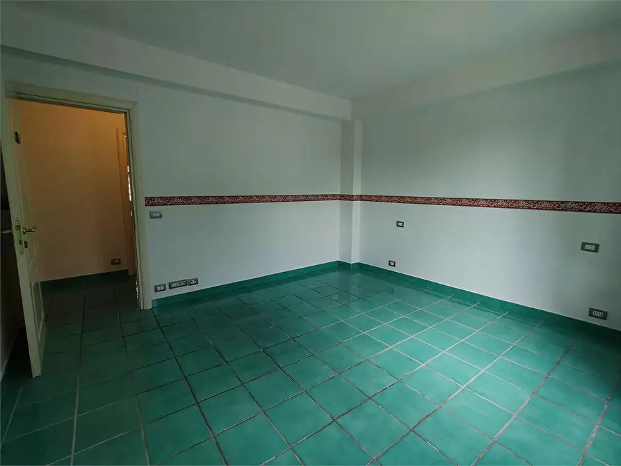Immagine 12 di Appartamento in vendita  a Castelfidardo