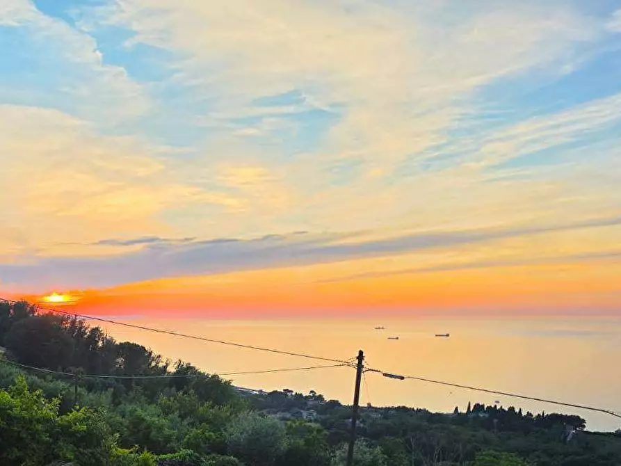 Immagine 5 di Villa in vendita  a Ancona