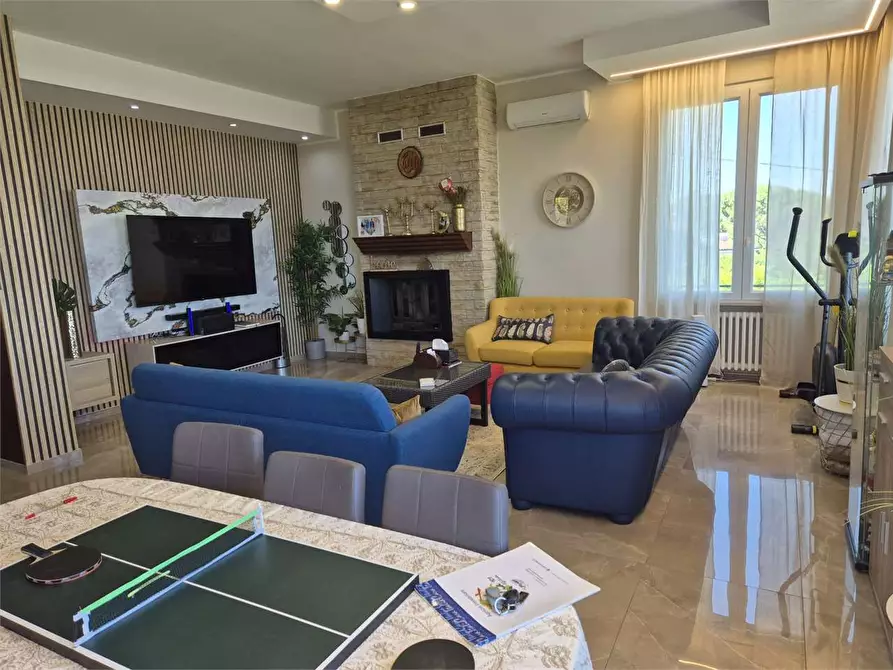 Immagine 6 di Villa in vendita  a Ancona