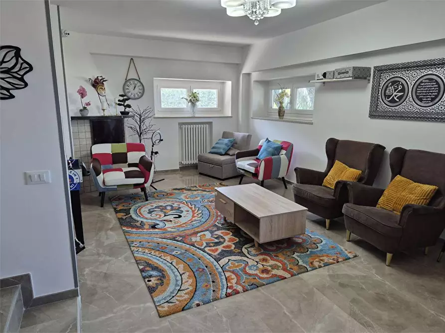 Immagine 25 di Villa in vendita  a Ancona