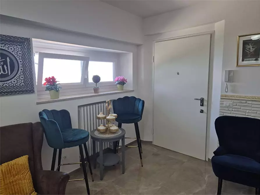 Immagine 27 di Villa in vendita  a Ancona