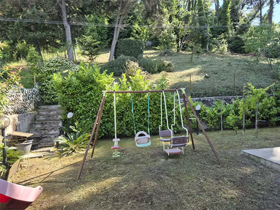 Immagine 3 di Villa in vendita  a Ancona