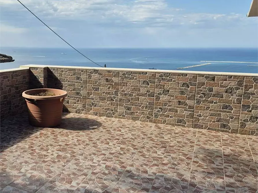 Immagine 40 di Villa in vendita  a Ancona