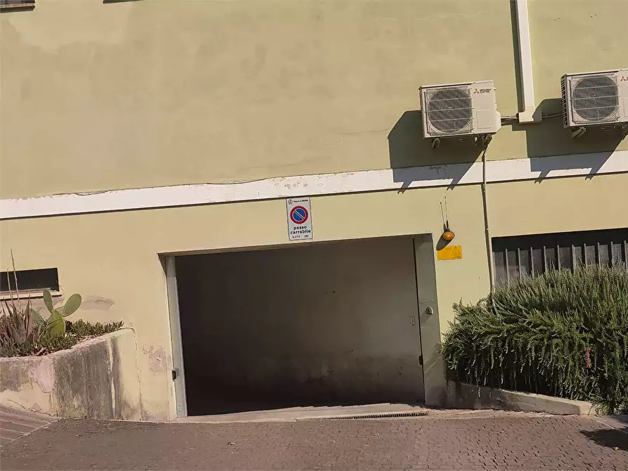 Immagine 6 di Garage in vendita  in VIA DELL'INDUSTRIA snc a Ancona