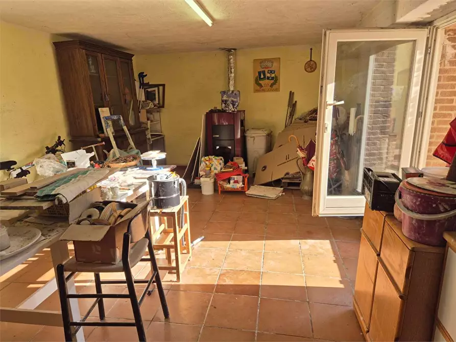 Immagine 78 di Porzione di villa in vendita  a Agugliano