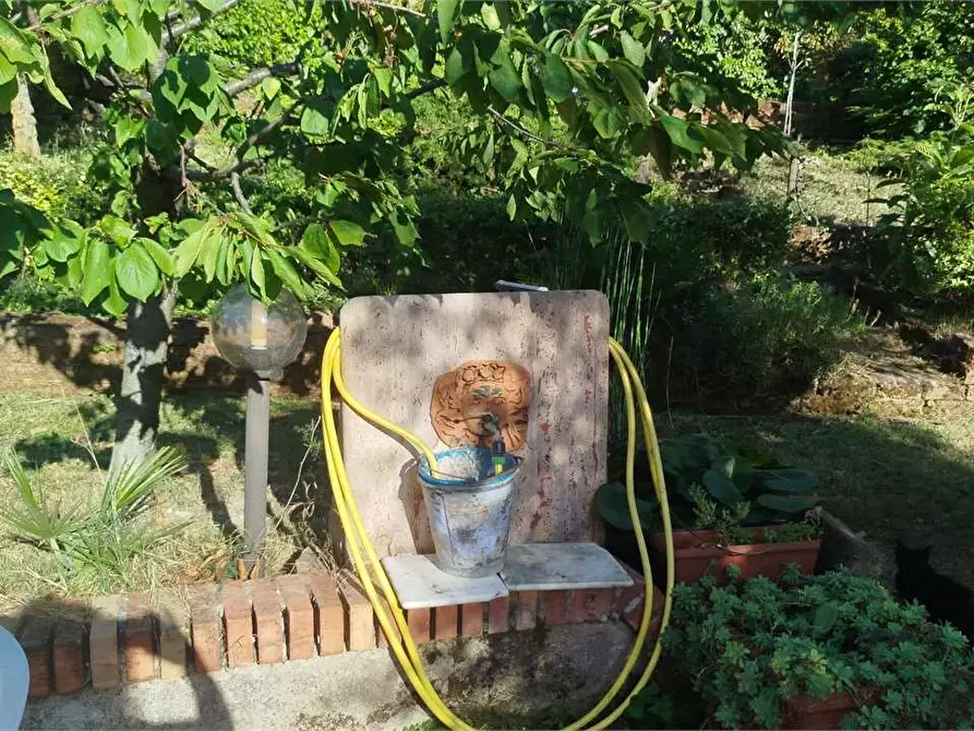 Immagine 23 di Porzione di villa in vendita  a Agugliano