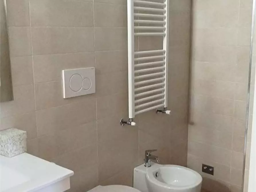 Immagine 65 di Porzione di villa in vendita  a Agugliano