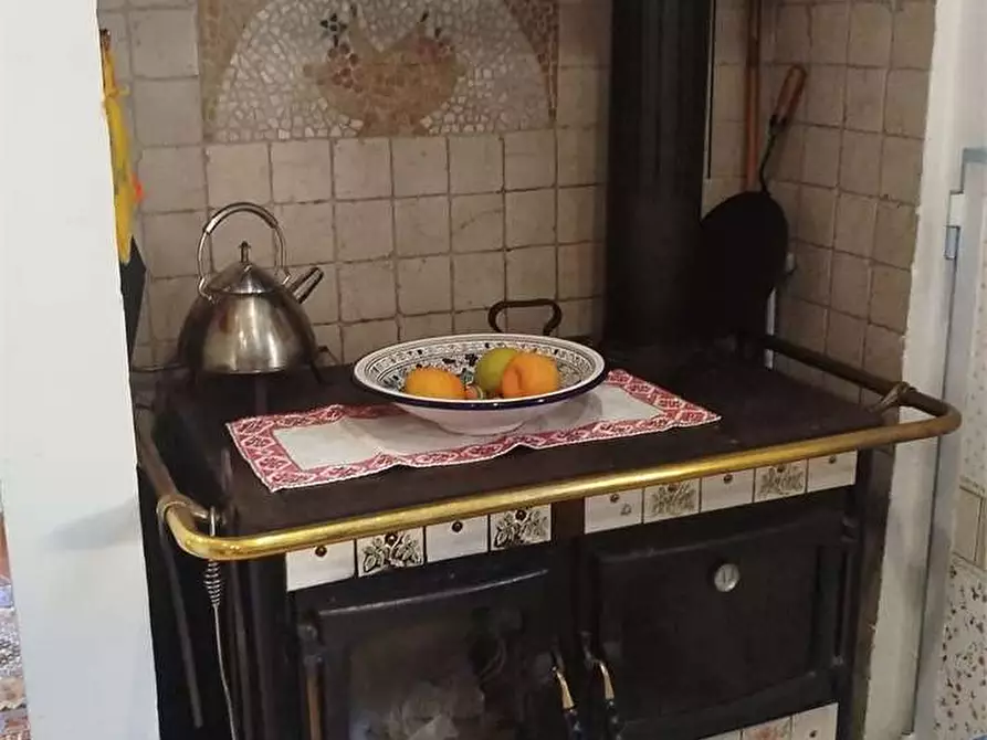Immagine 100 di Porzione di villa in vendita  a Agugliano