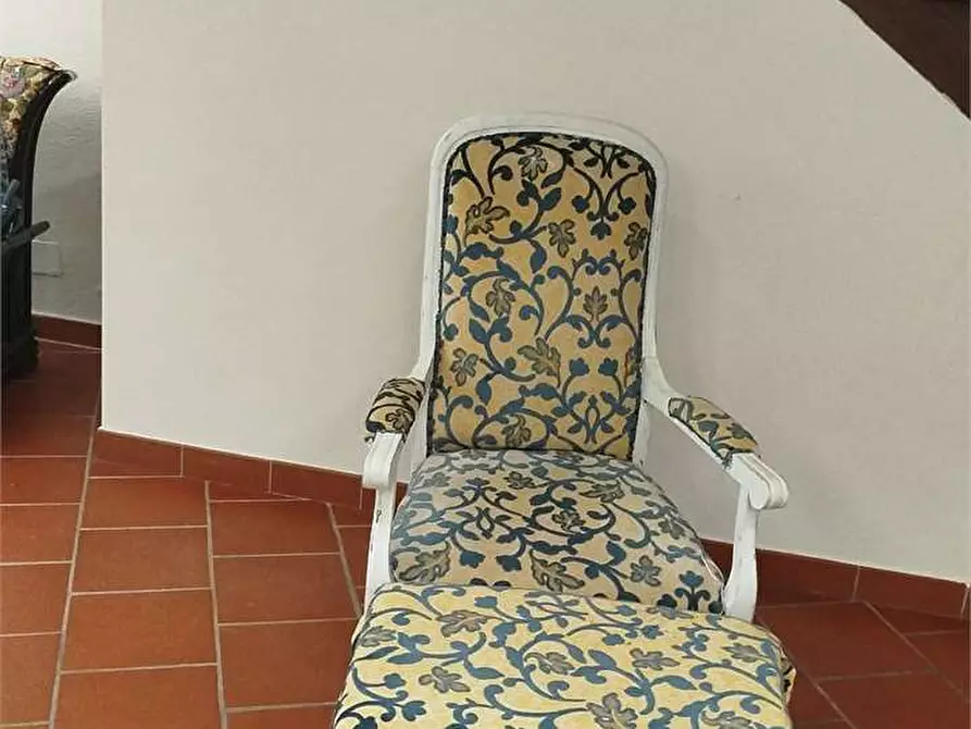 Immagine 29 di Porzione di villa in vendita  a Agugliano