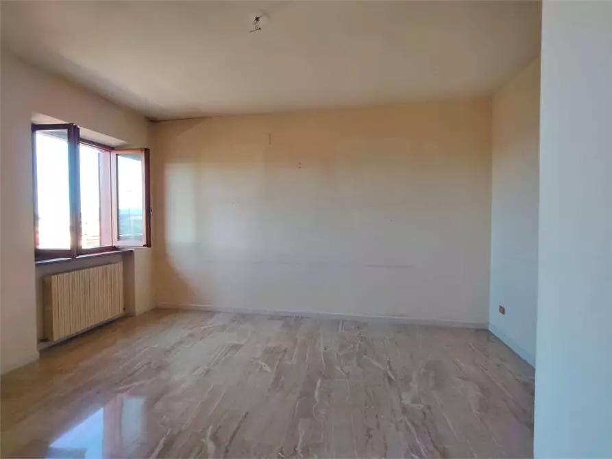 Immagine 10 di Villetta a schiera in vendita  in VIA DON STURZO  27 a Osimo
