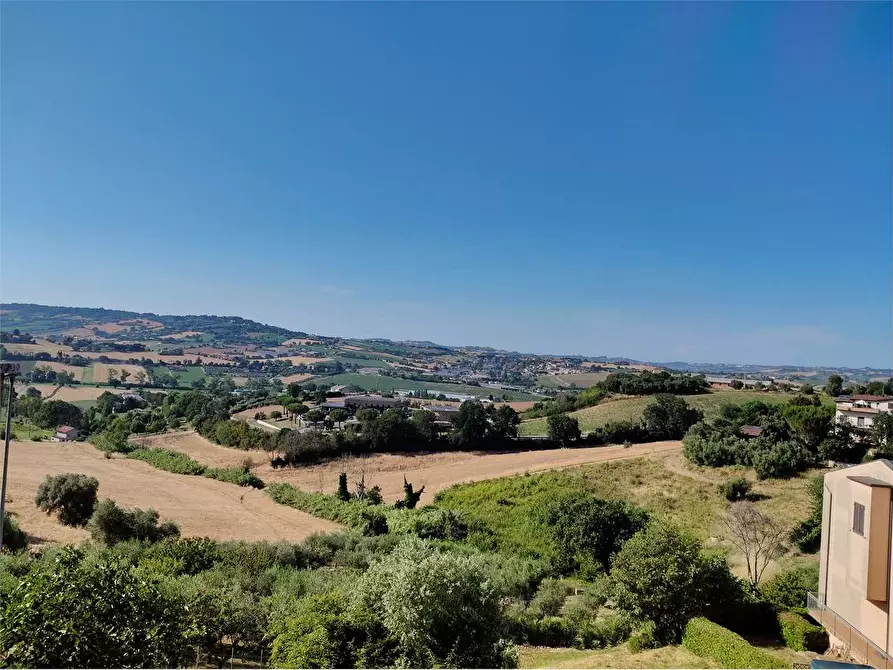 Immagine 1 di Villetta a schiera in vendita  in VIA DON STURZO  27 a Osimo