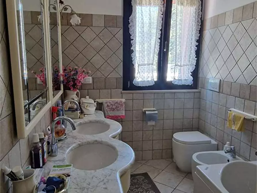Immagine 15 di Casa bifamiliare in vendita  in via toscana 10 a Monsano