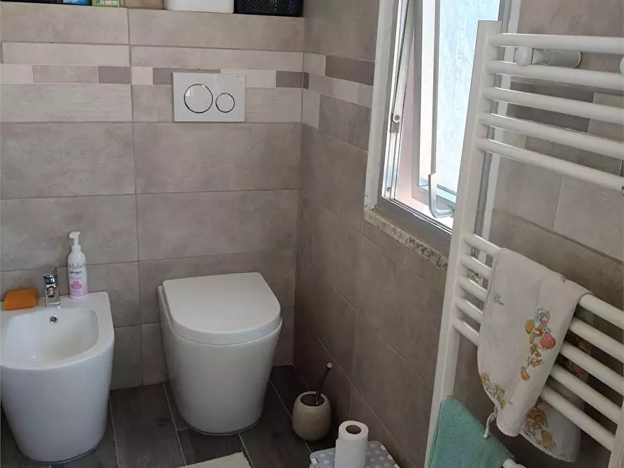 Immagine 7 di Casa indipendente in vendita  in VIA DI JESI 453 a Osimo
