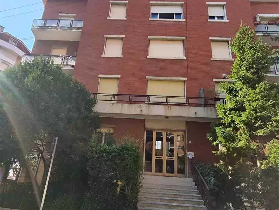 Immagine 1 di Quadrilocale in affitto  a Ancona