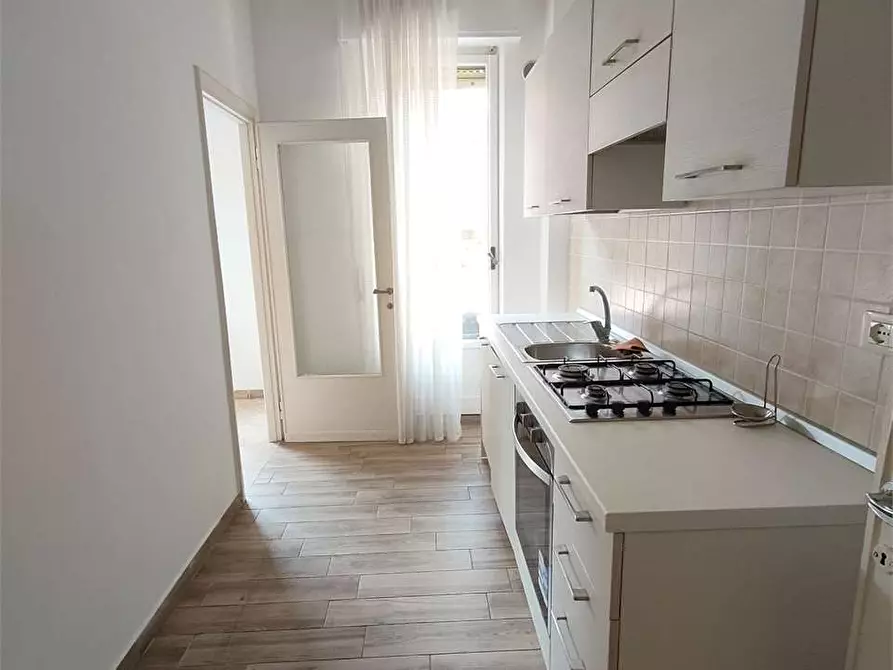Immagine 7 di Quadrilocale in affitto  a Ancona
