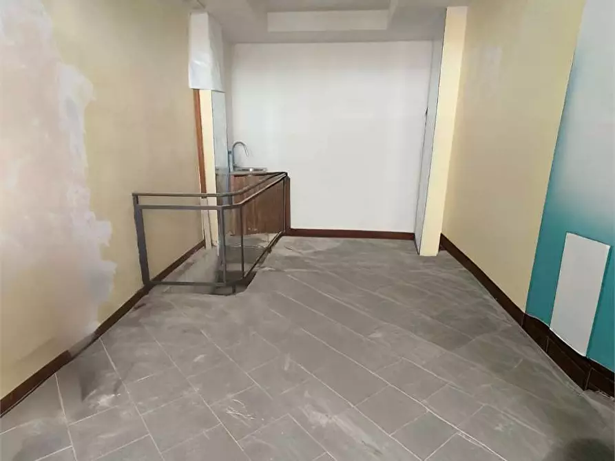 Immagine 3 di Negozio in affitto  in CORSO MAZZINI 116A a Ancona