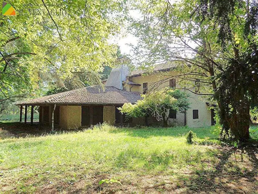 Immagine 20 di Villa in vendita  a Scandiano