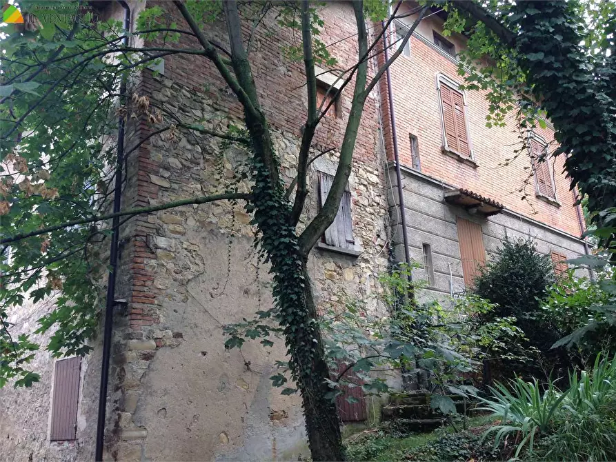 Immagine 8 di Villa in vendita  a Casalgrande