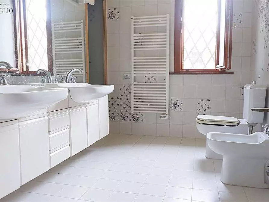 Immagine 10 di Quadrilocale in affitto  a Sassuolo