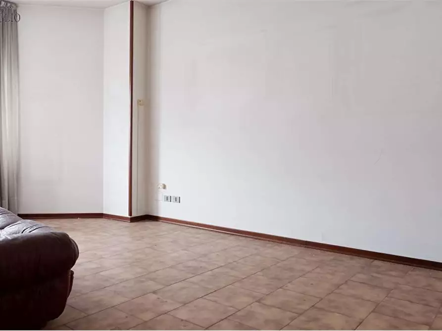 Immagine 4 di Ufficio in vendita  a Sassuolo