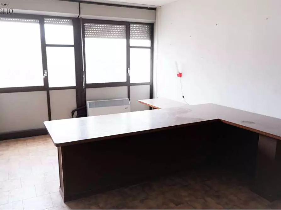 Immagine 2 di Ufficio in vendita  a Sassuolo