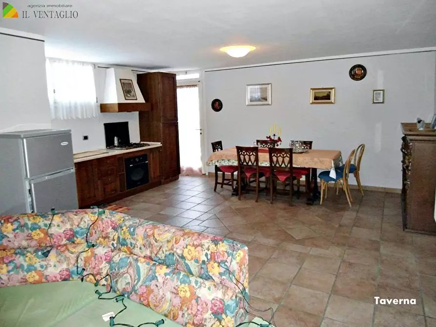 Immagine 3 di Villa in vendita  a Serramazzoni